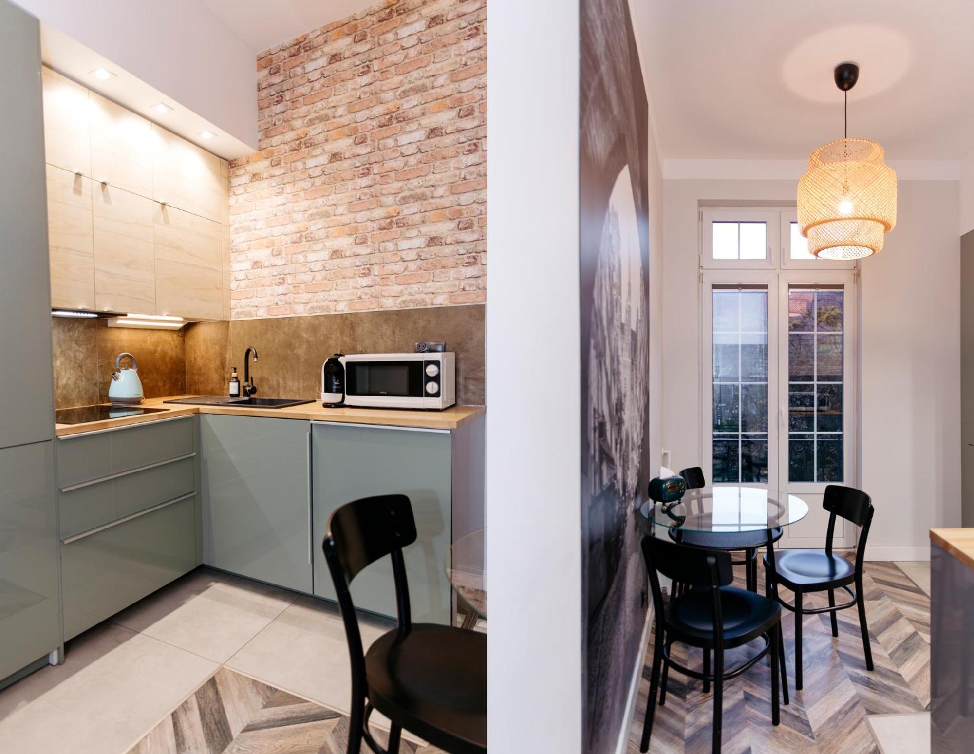 Neptunus Mb By The Ses Apartments Old Town Гданск Екстериор снимка