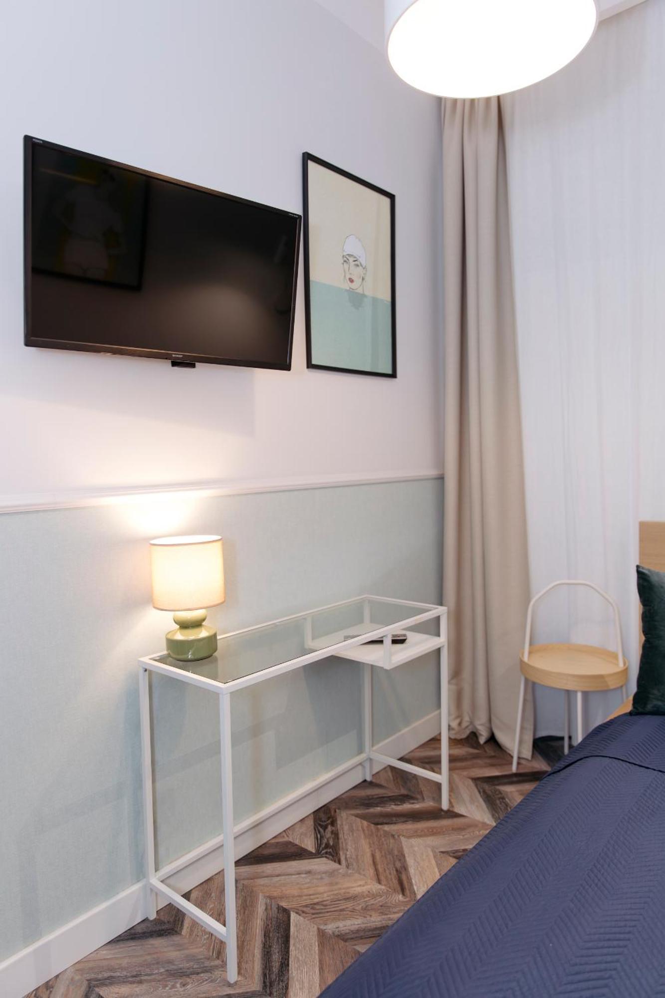 Neptunus Mb By The Ses Apartments Old Town Гданск Екстериор снимка